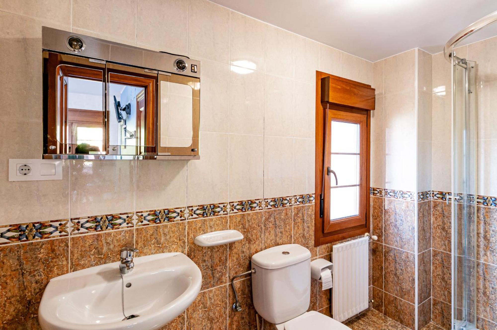 Apartamentos La Regoria Arenas De Cabrales Esterno foto